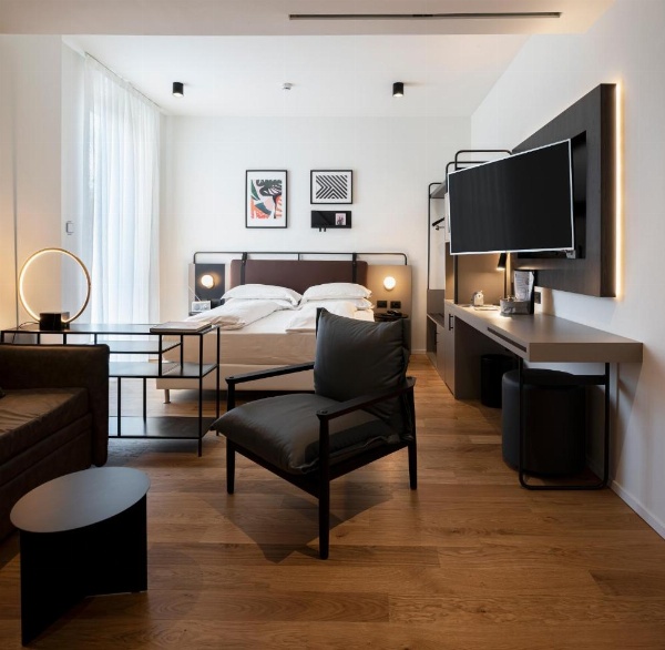 I Portici Hotel Bologna image 9