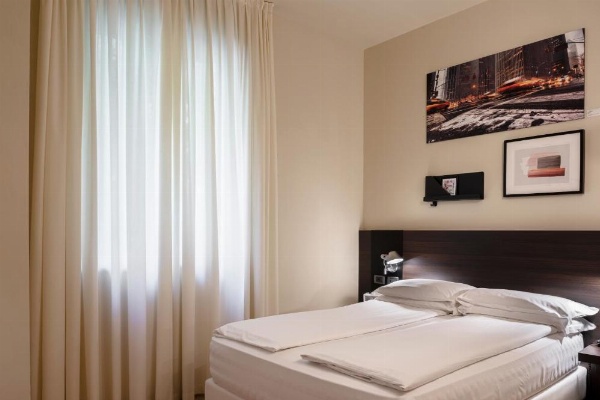 I Portici Hotel Bologna image 10